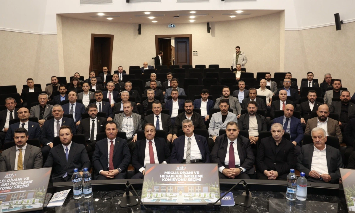 KMTSO&rsquo;nun ikinci y&uuml;zyılında yeni y&ouml;netim: Buluntu g&uuml;ven tazeledi, Arıkan Meclis Başkanı oldu