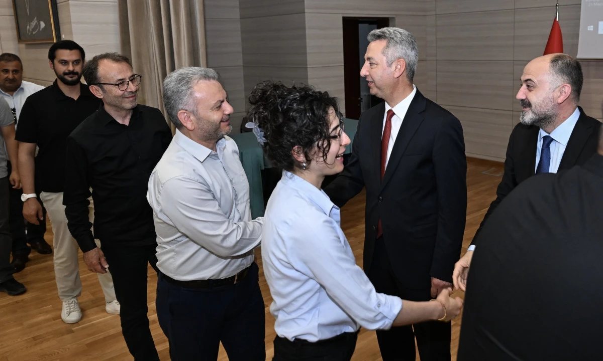 KS&Uuml; Ailesi Geleneksel Bayramlaşma T&ouml;reniyle Bir Araya Geldi