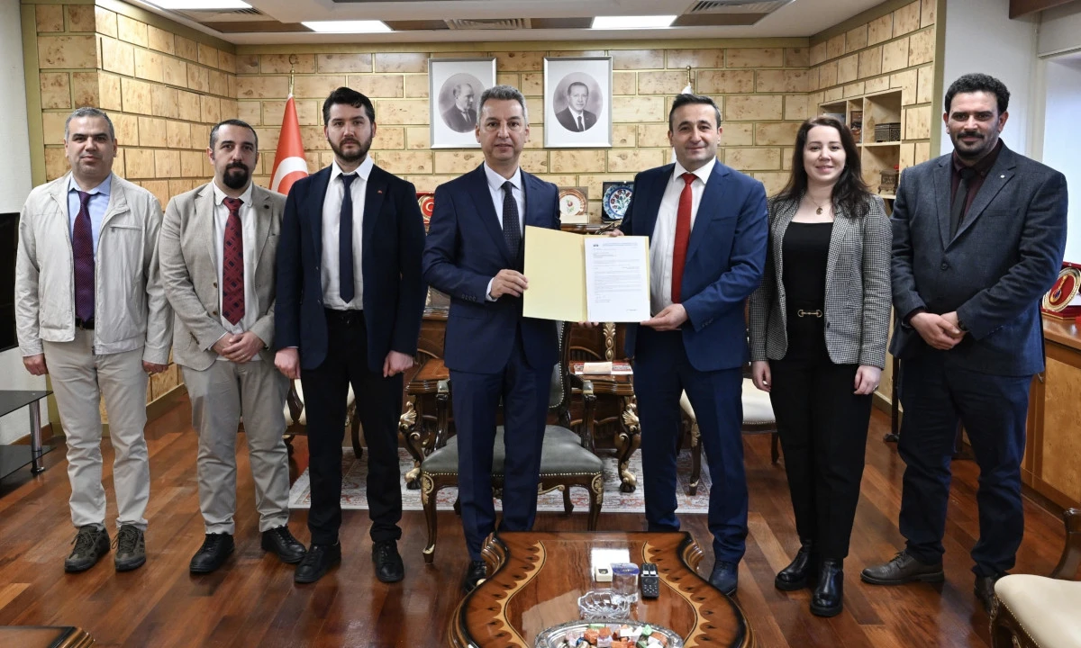 KS&Uuml; Arkeoloji B&ouml;l&uuml;m&uuml;ne FEDEK Akreditasyonu