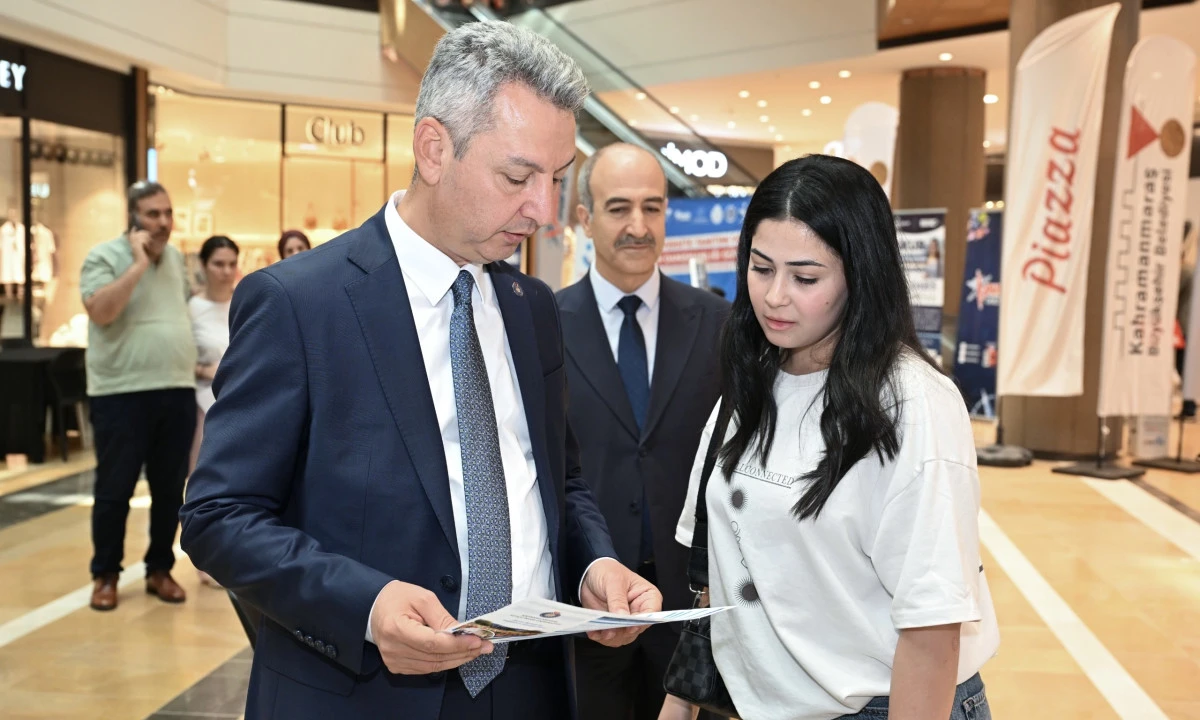 KS&Uuml;, Piazza'da Tercih ve Tanıtım G&uuml;nlerine Başladı