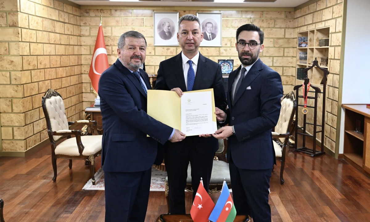 KS&Uuml; Rekt&ouml;rl&uuml;ğ&uuml;ne Atama Sonrası Azerbaycan'dan Tebrik Notası