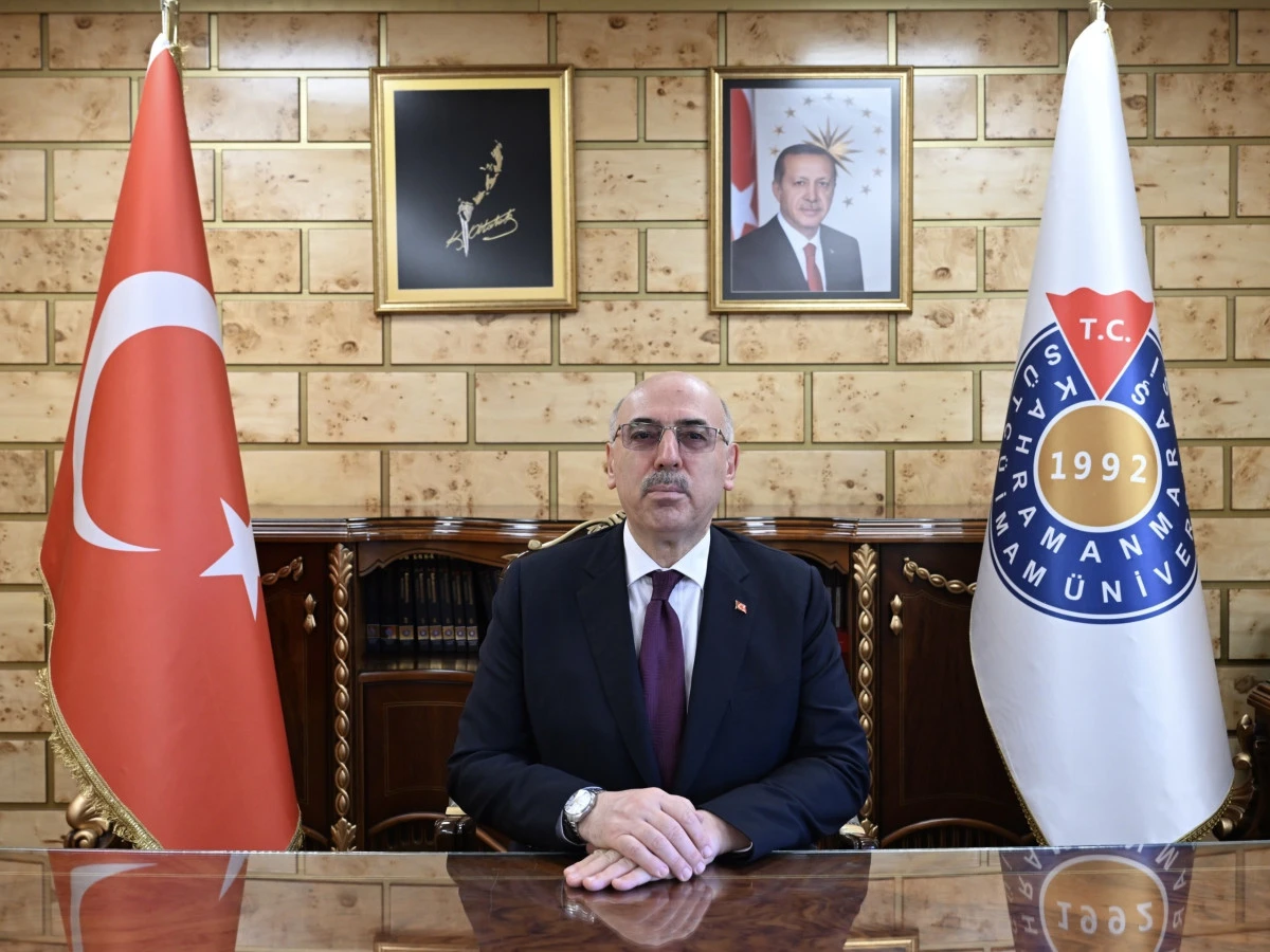 KS&Uuml; Rekt&ouml;r&uuml; Prof. Dr. Mahmut Ak&rsquo;tan 10 Ocak &Ccedil;alışan Gazeteciler G&uuml;n&uuml; Mesajı