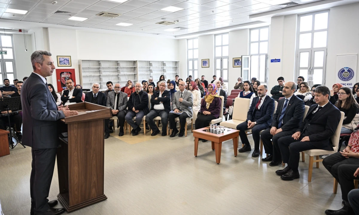 KS&Uuml;&rsquo;de &ldquo;62. K&uuml;t&uuml;phaneler Haftası&rdquo; D&uuml;zenlenen Etkinlikle Kutlandı