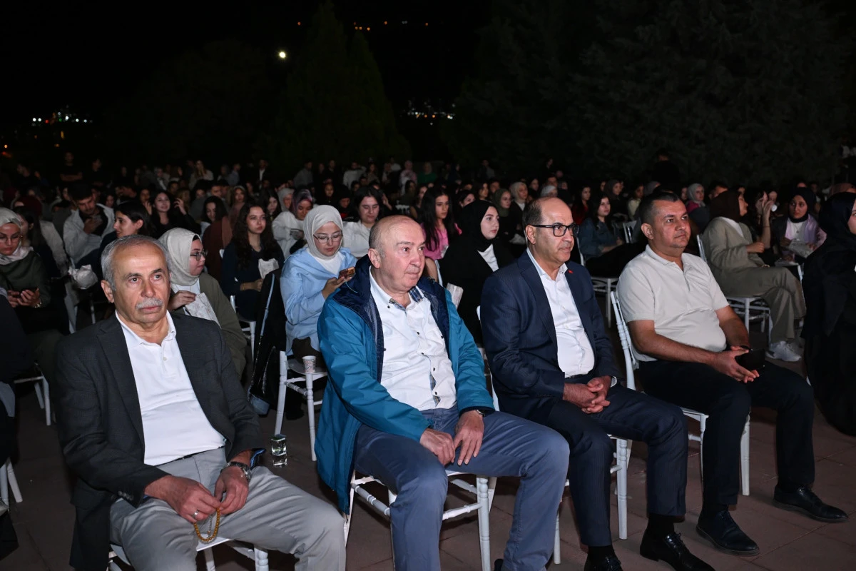 KSÜ’de Açık Hava Sinema Keyfi