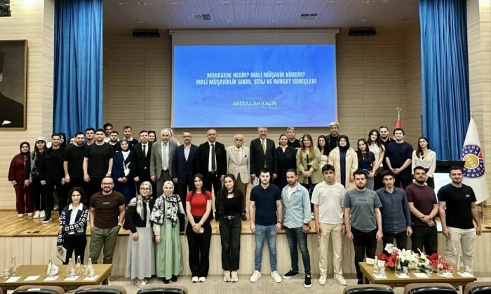 KS&Uuml;&rsquo;de Mali M&uuml;şavirlik Mesleği &Ouml;ğrencilerle Buluştu