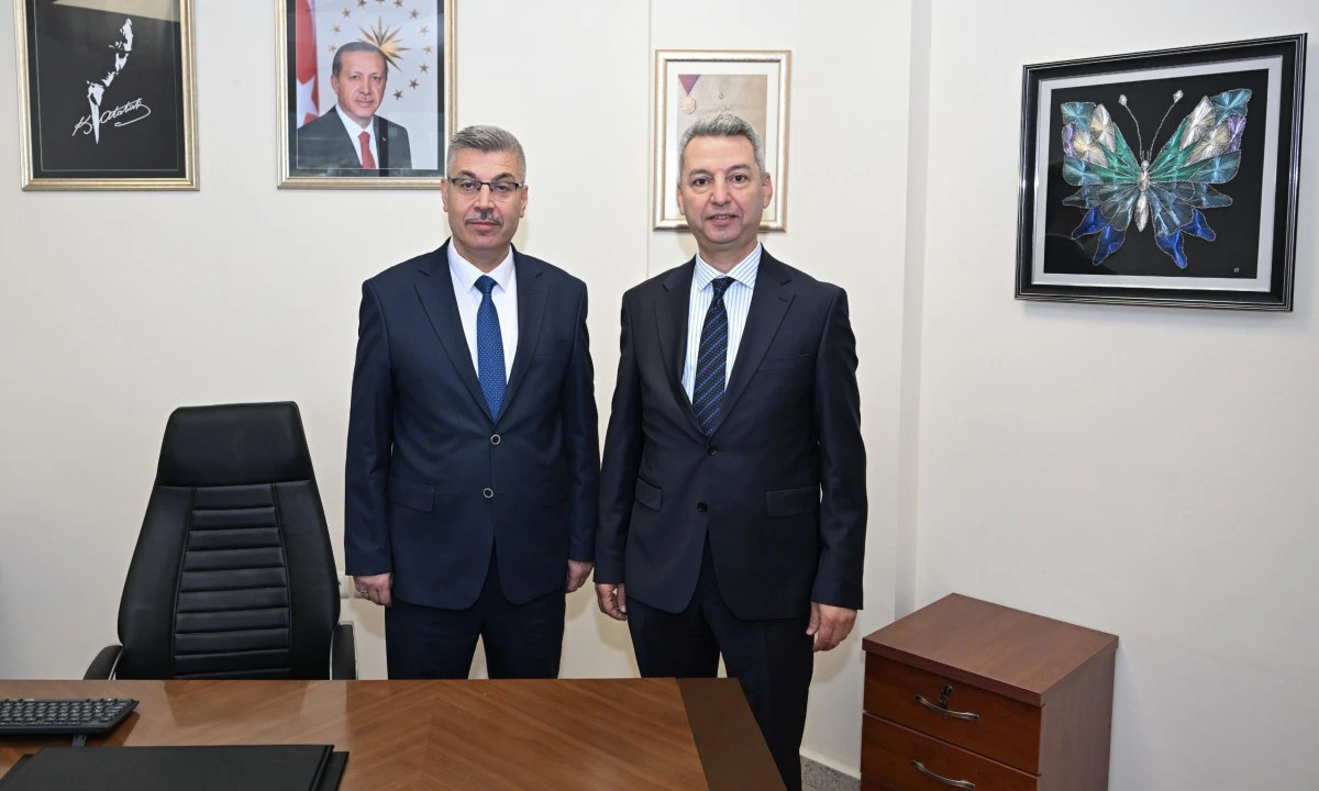 KS&Uuml;&rsquo;de yeni g&ouml;revlendirme: Prof. Dr. Fatih Tiyek genel sekreterlik g&ouml;revine getirildi