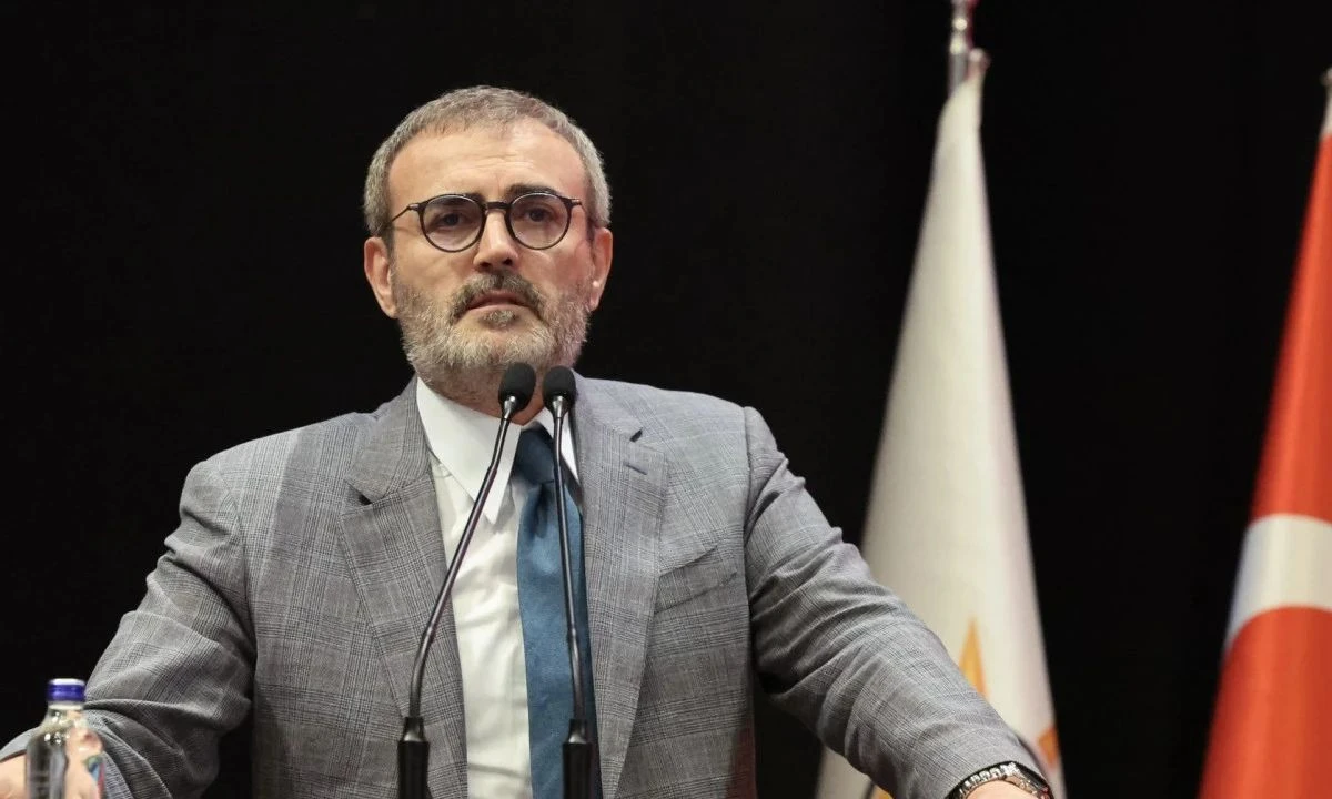 Mahir Ünal: “15 Temmuz, Milletin Tarihle Yeniden Sözleştiği Gecedir”