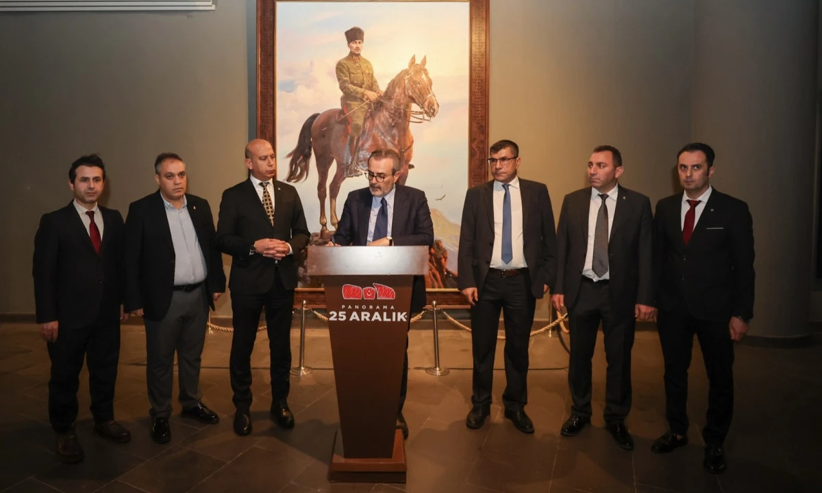 Mahir &Uuml;nal Gaziantep&rsquo;te Milli Hafızanın İzinde