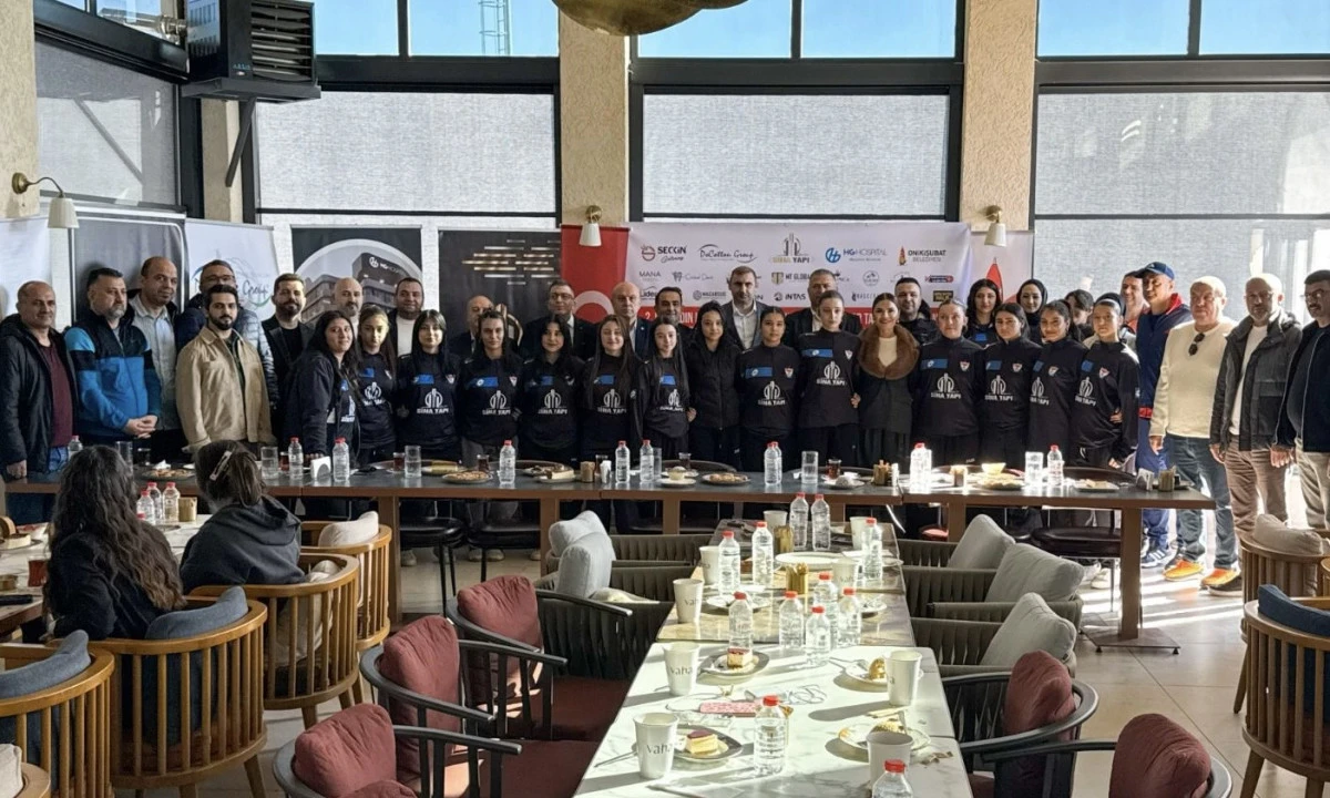 Maraşgücüspor Altın Kızlar’dan Güçlü Lansman