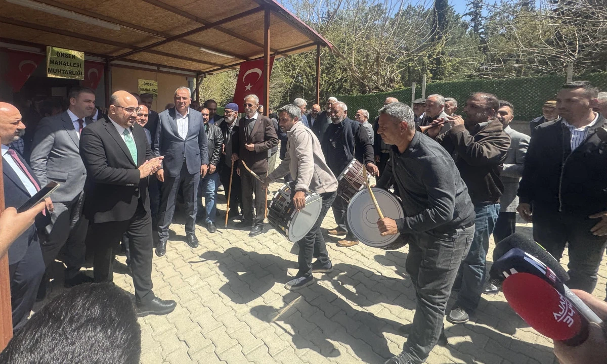 Mehmet Şahin &Ouml;nsen&rsquo;de vatandaşlarla buluştu