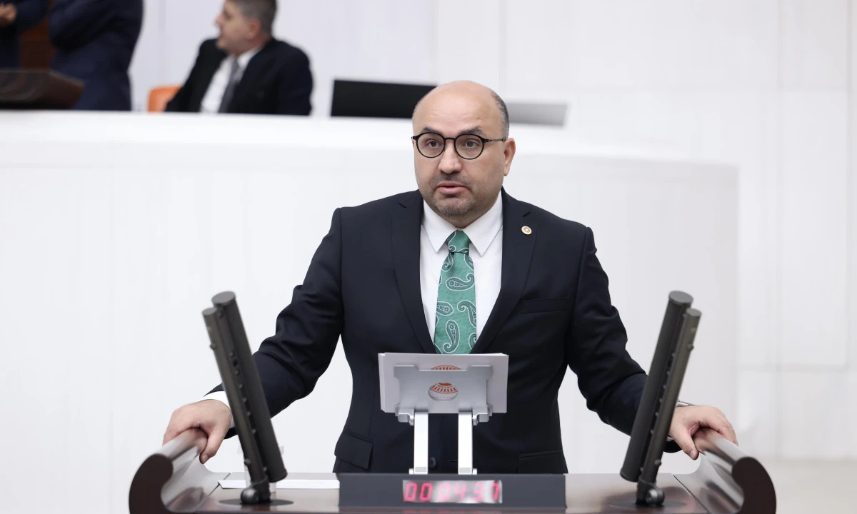 Mehmet Şahin&rsquo;den TBMM&rsquo;de Kentsel D&ouml;n&uuml;ş&uuml;m Mesajı: &ldquo;Geleceği G&uuml;vence Altına Alacak Bir D&uuml;zenleme&rdquo;