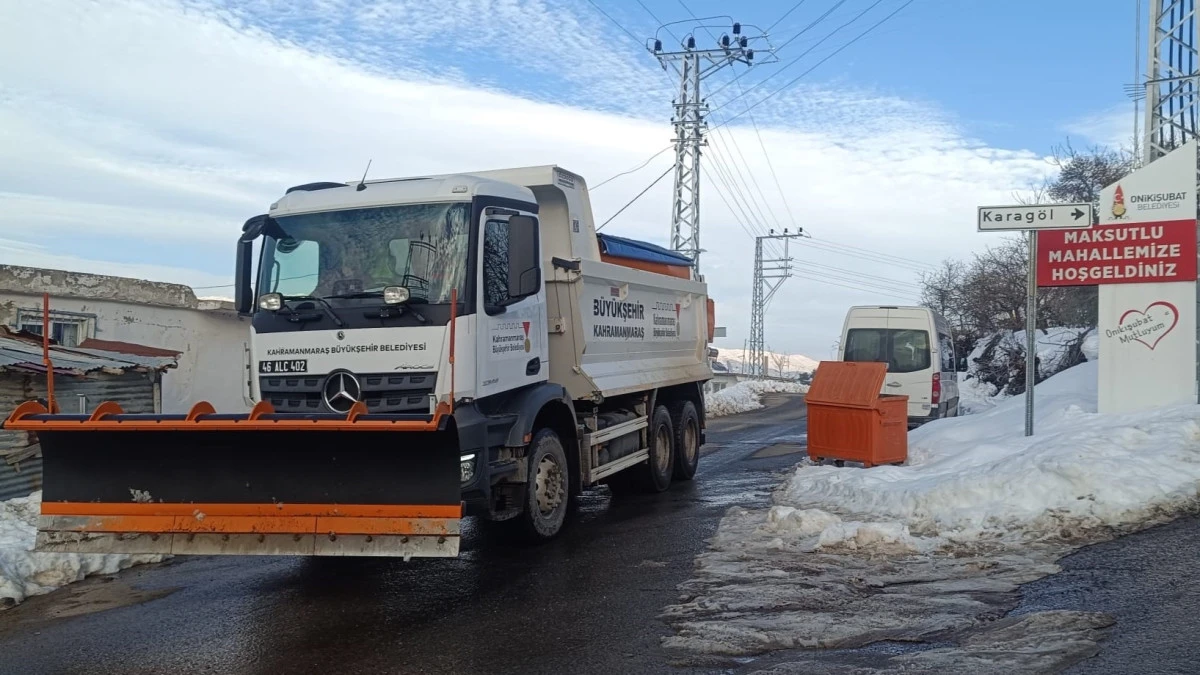 Merkezden Kırsala B&uuml;y&uuml;kşehir&rsquo;den Kesintisiz Kış Mesaisi