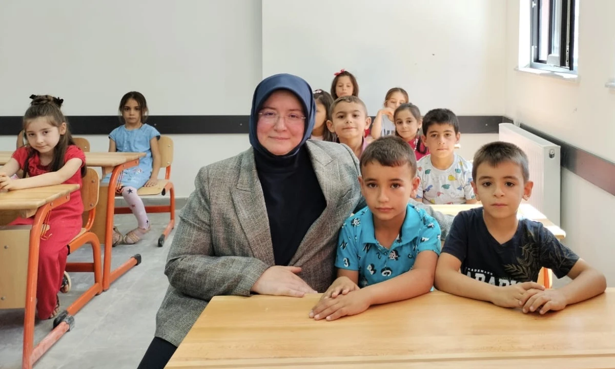 Milletvekili Tuba K&ouml;ksal&rsquo;dan Bayram Mesajı: &ldquo;Birlik Olmadan Bu Acılar Bitmez&rdquo;