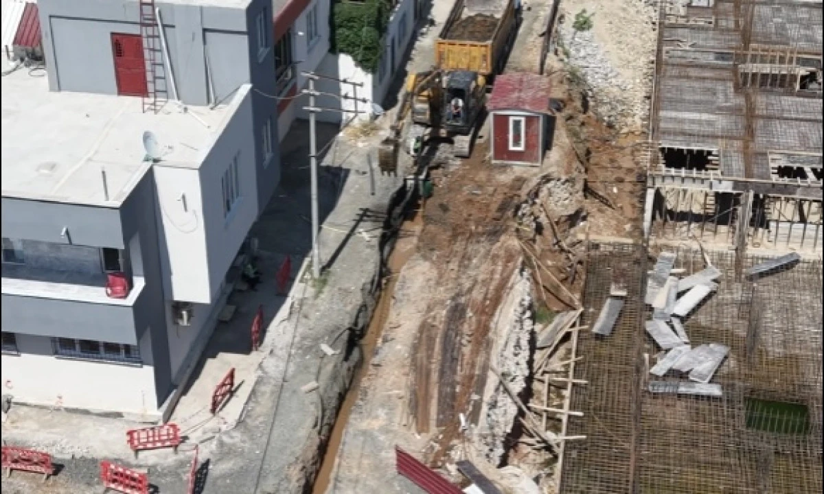 Molla G&uuml;rani Mahallesi&rsquo;nde Altyapı Yenileme &Ccedil;alışmaları S&uuml;r&uuml;yor
