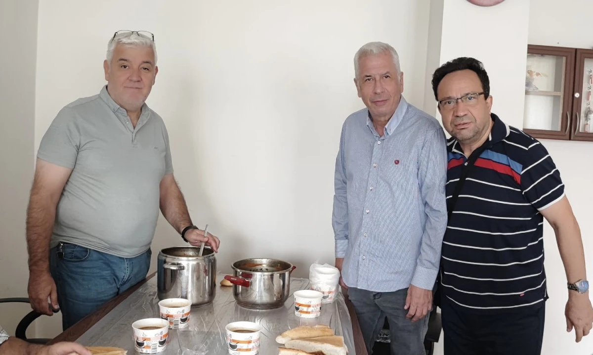 Mustafa Koyuncu&rsquo;nun Ekşili &Ccedil;orba Geleneği &Ouml;ğretmen Sofrasında Yaşıyor