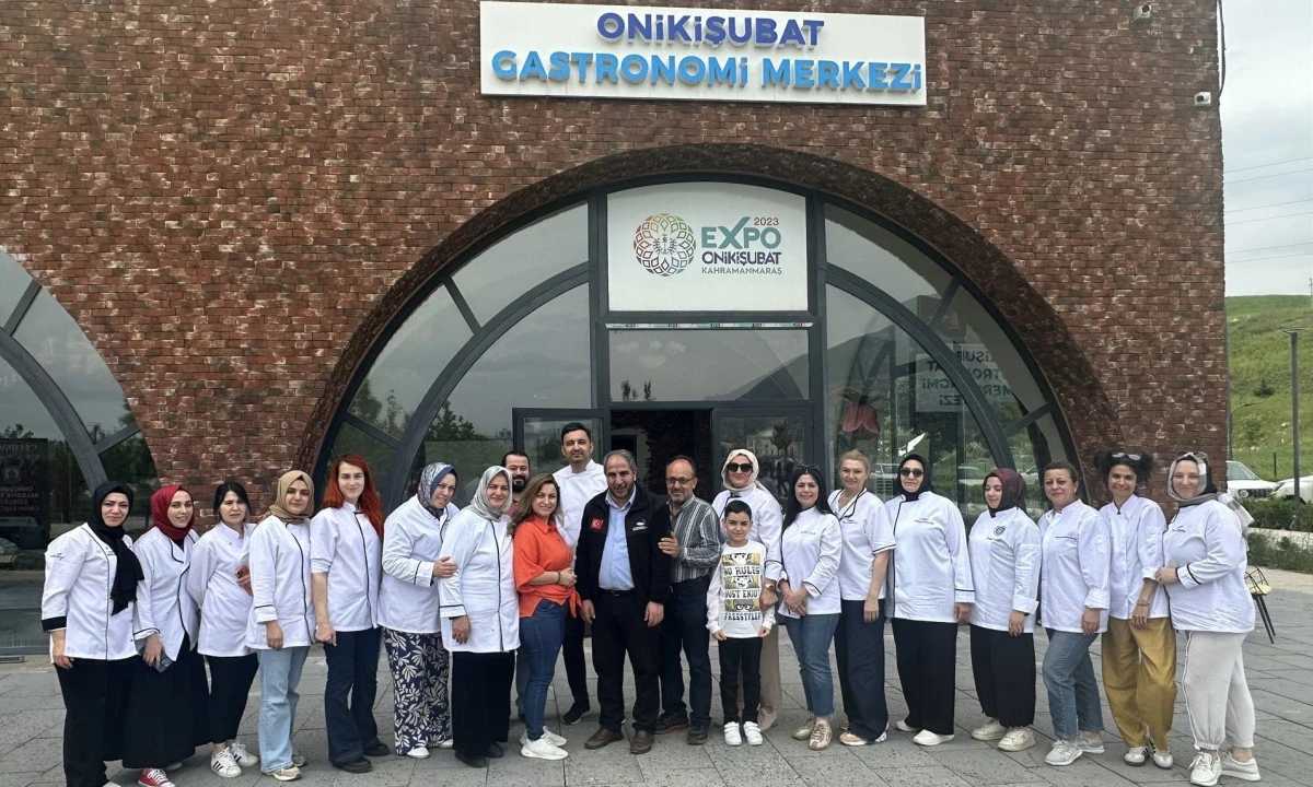 Onikişubat Belediyesi Expo Fuar alanında Balık K&uuml;lt&uuml;r&uuml; ve Karak&ouml;y Lezzetleri Buluştu