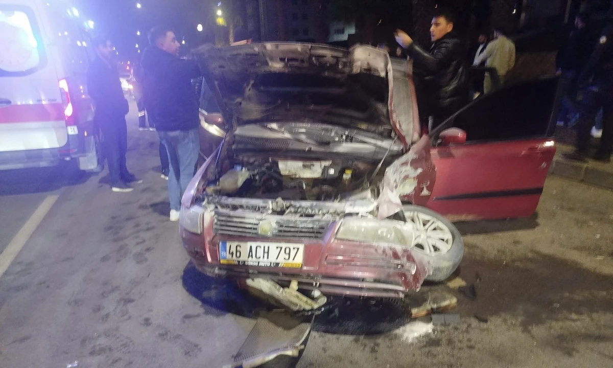 Onikişubat Binevler’de Trafik Kazası: 1 Yaralı Kurtarıldı