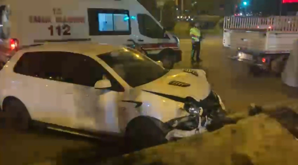 Onikişubat’ta gece saatlerinde peş peşe trafik kazaları: 3 yaralı