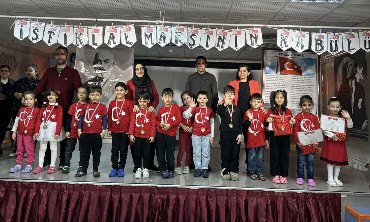 Onikişubat&rsquo;ta Miniklerden İstiklal Marşı Etkinliği