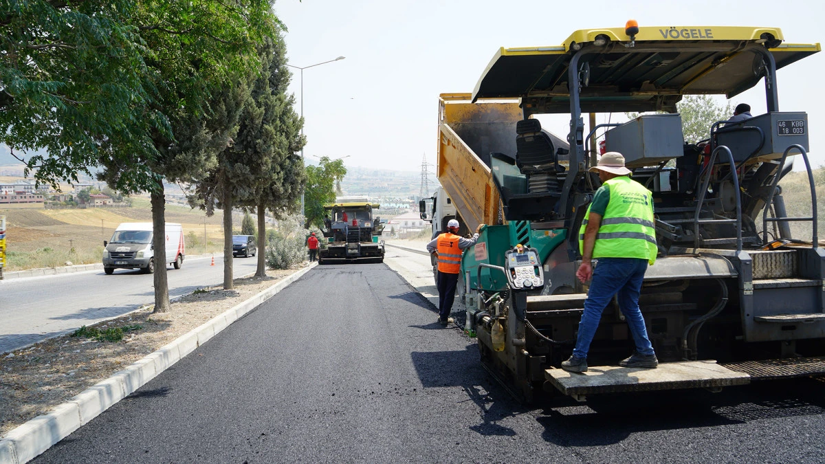 OSB – Kavlaklı – Kazım Karabekir Hattında Asfalt Çalışması Etaplar Halinde Sürüyor
