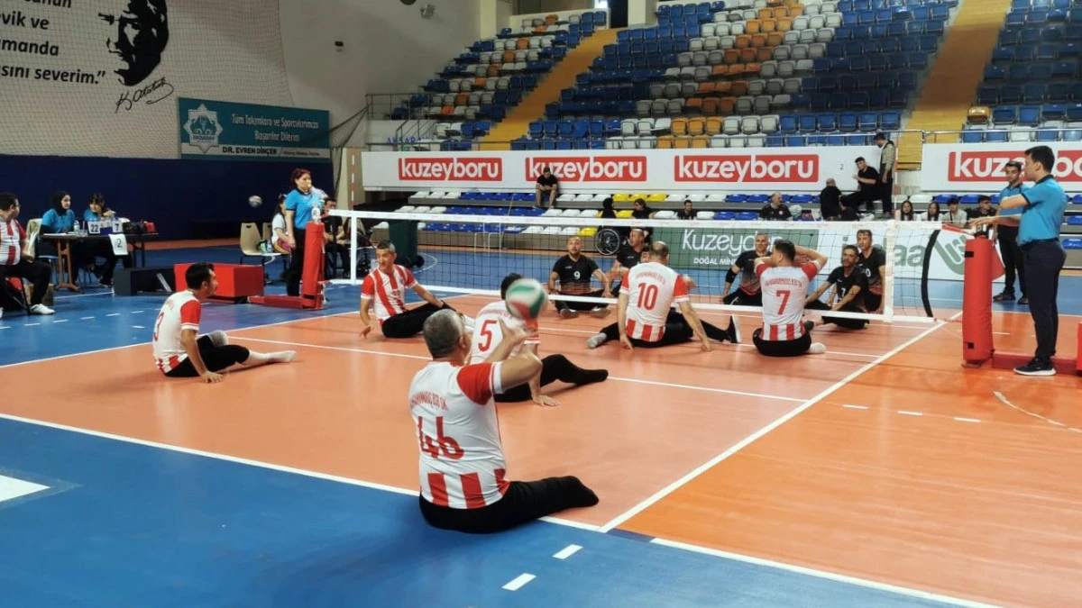 Oturarak Voleybol’da Tarihi Başarı: Kahramanmaraş Süper Lig’de!