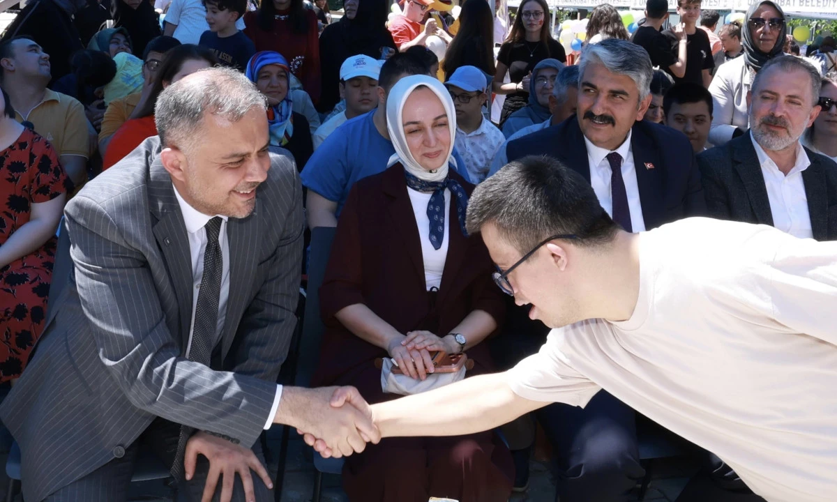 &Ouml;zel &ccedil;ocuklar, Onikişubat Belediyesi ile baharın coşkusunu dolu dolu yaşadı