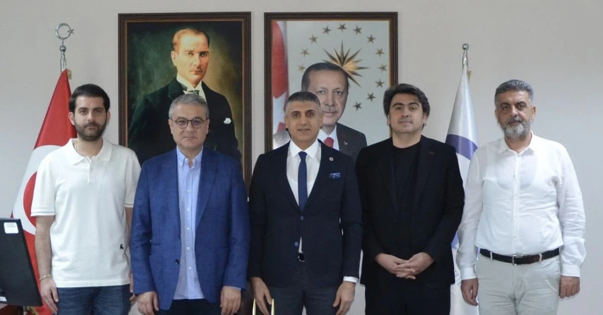 Özel Sular Akademi Hastanesi’nden SGK İl Müdürü Hüseyin Karaoğlan’a Ziyaret