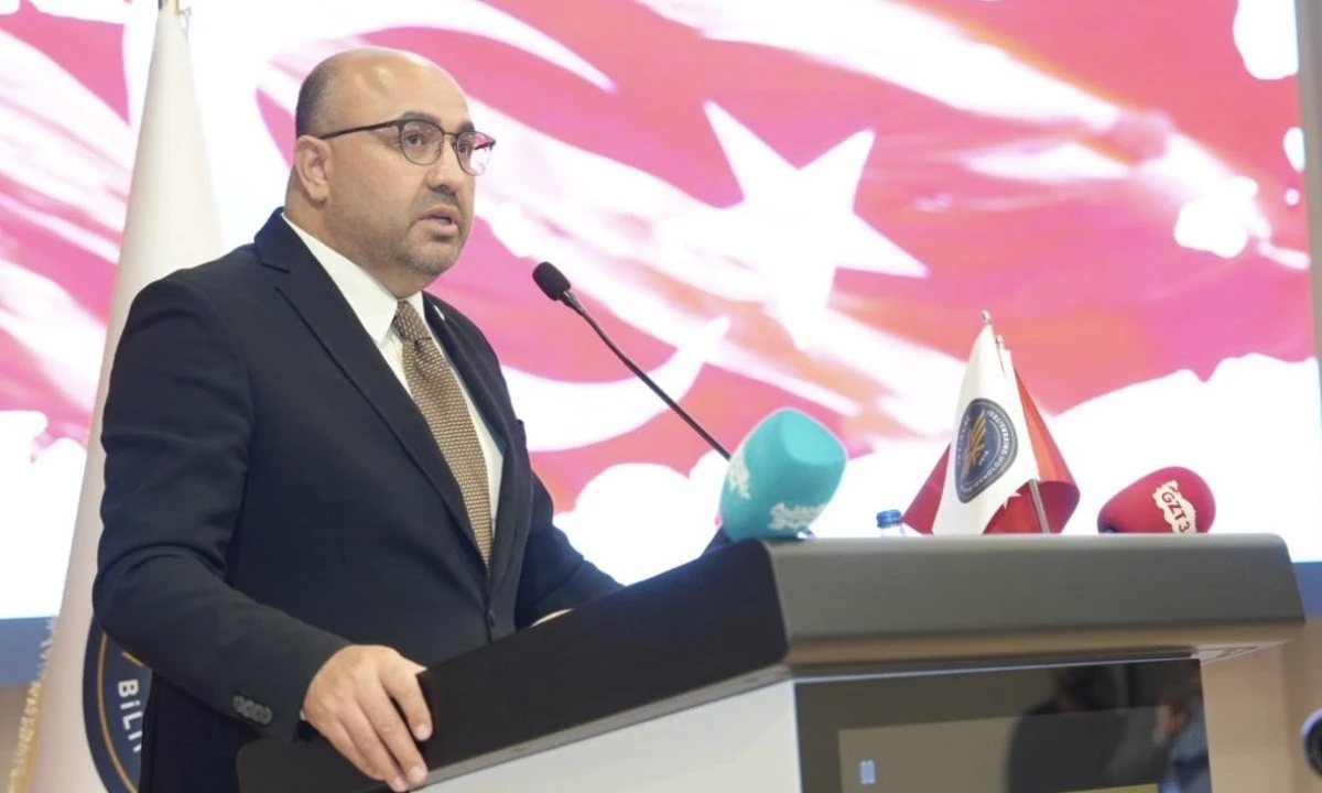 Prof. Dr. Şahin, İBT&Uuml;&rsquo;de Ter&ouml;rs&uuml;z T&uuml;rkiye&rsquo;yi Anlattı