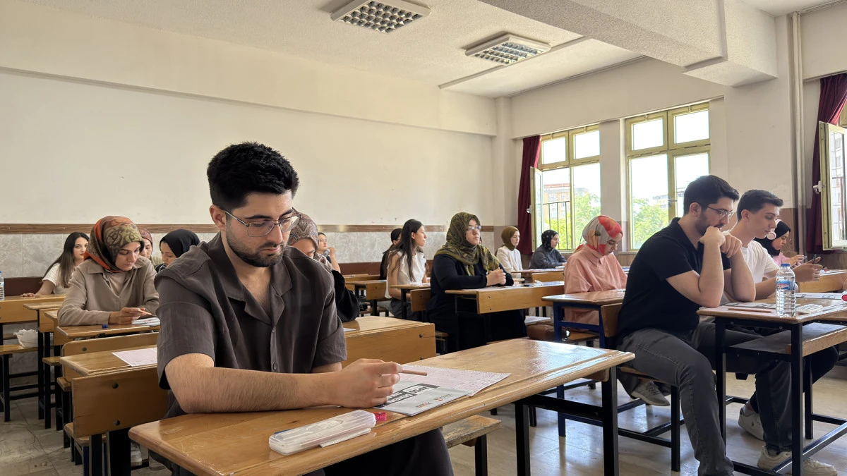 Pusula Maraş&rsquo;ın KPSS Deneme Sınavlarının Beşincisi Yoğun Katılımla Ger&ccedil;ekleştirildi