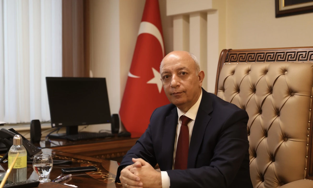 Rektör Bakan’dan Anlamlı Vurgu: “19 Mayıs, Milletin Dirilişidir”