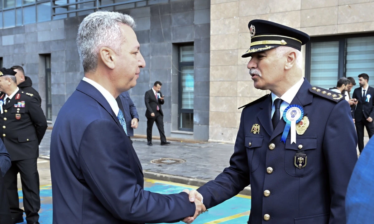Rekt&ouml;r Okumuş Polis Teşkilatı&rsquo;nın 181. Kuruluş Yıl D&ouml;n&uuml;m&uuml; T&ouml;renine Katıldı