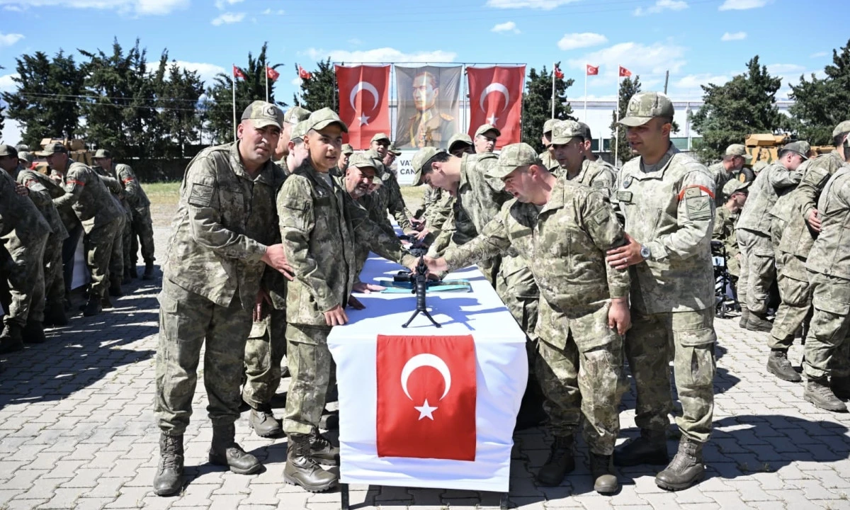 Rekt&ouml;r Okumuş, Temsili Askerlik T&ouml;renine Katıldı
