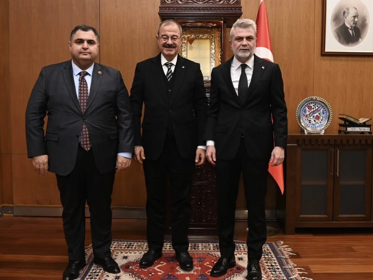 Sanko Holding Y&ouml;netim Kurulu Başkanı Adil Sani Konukoğlu&rsquo;ndan Anlamlı Ziyaret ve Teşekk&uuml;r 