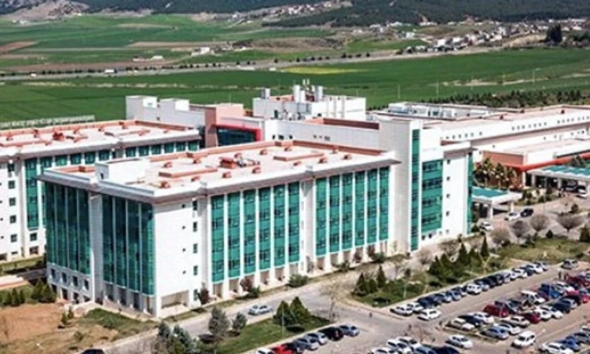 Şehir Hastanelerine KPSS’siz 50 Bin TL Maaşla Personel Alımı Başladı