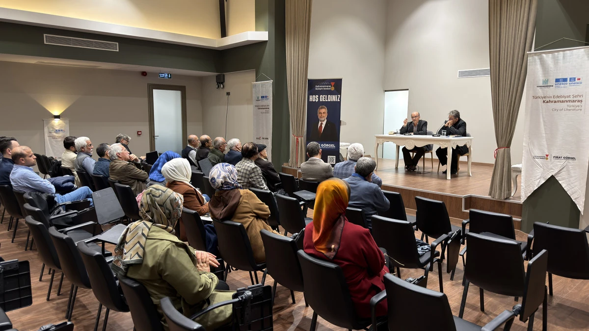 Şehrin fikir insanlarından Rahmi Eray&rsquo;ın fikir d&uuml;nyası konuşuldu