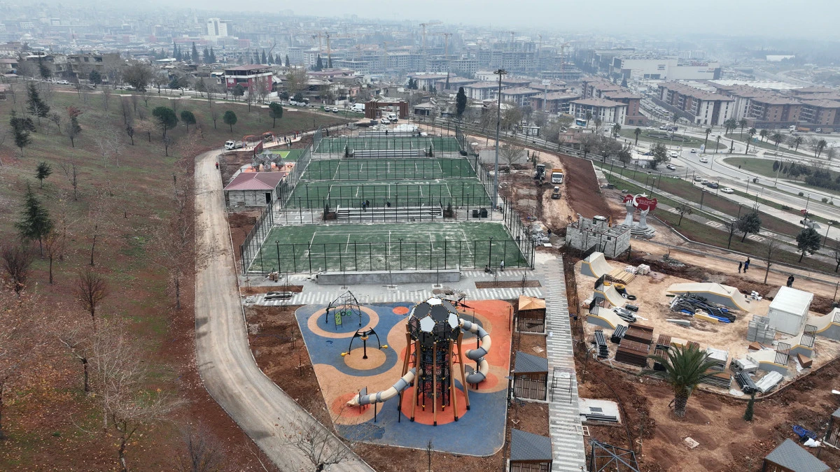 Şehrin Spor Vadisinde Son Hazırlıklar Yapılıyor