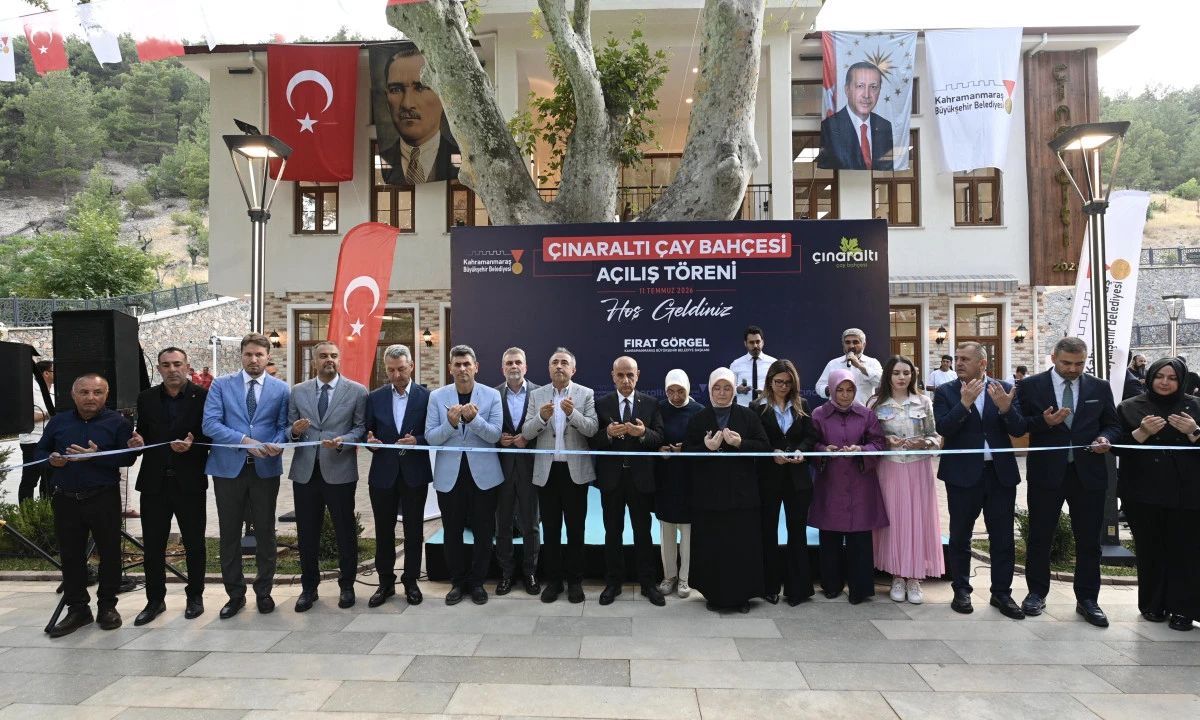 Şehrin Yeni Buluşma Noktası &Ccedil;ınaraltı &Ccedil;ay Bah&ccedil;esi Hizmete A&ccedil;ıldı
