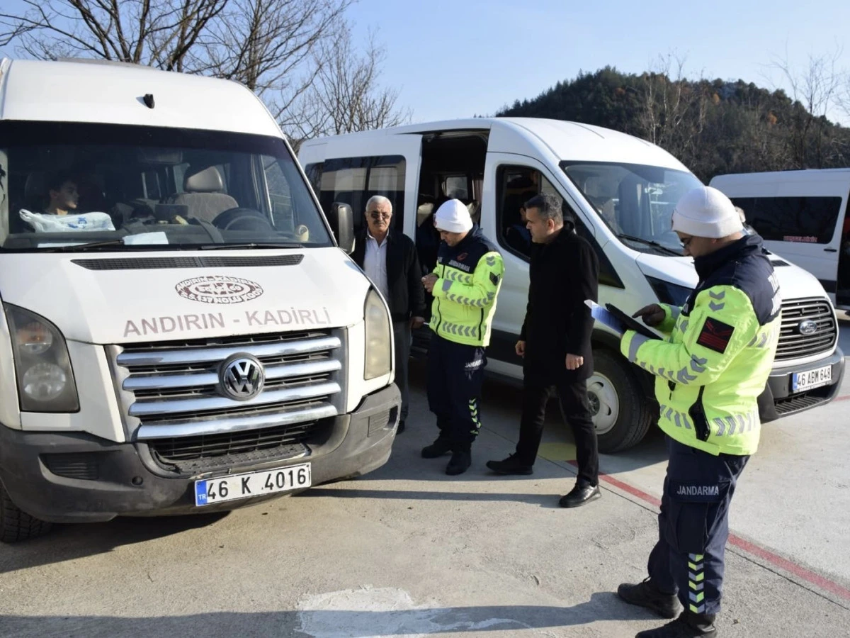 Taşımalı Eğitim Ara&ccedil;larına 11 İl&ccedil;ede Eş Zamanlı Denetim