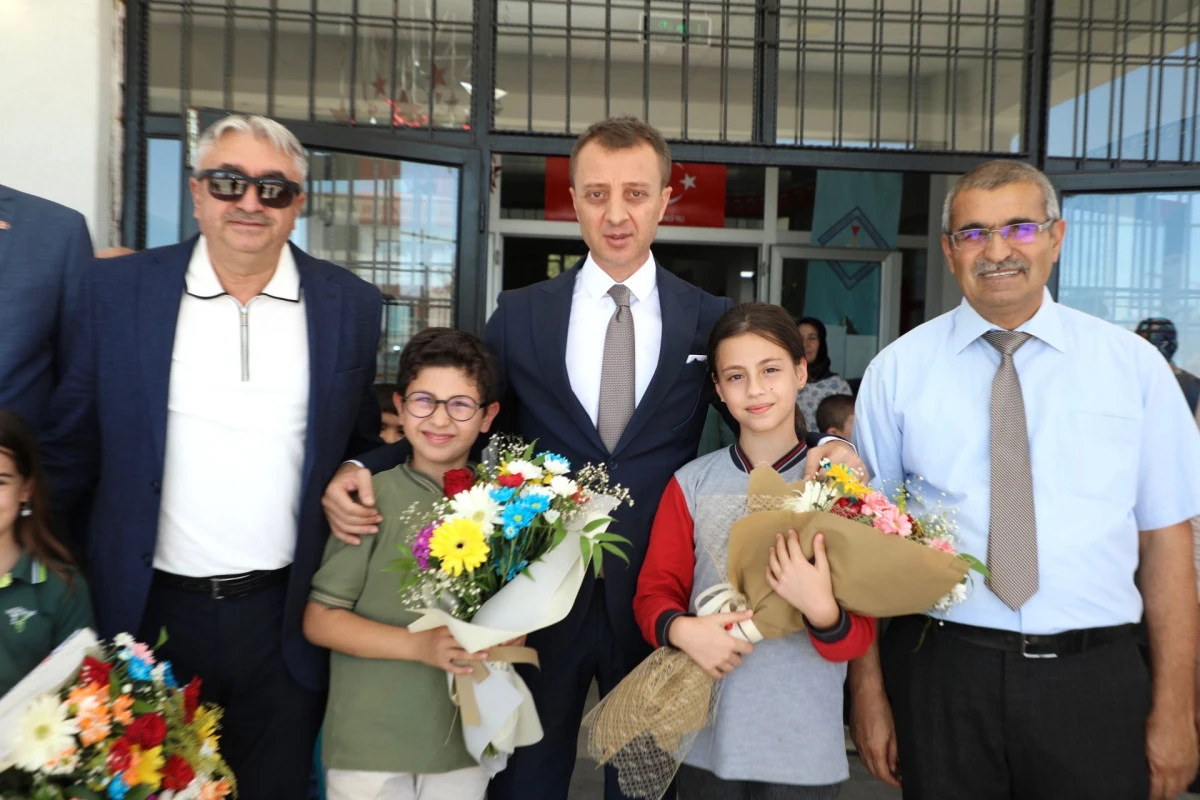 Toğuzata İlkokulu’nda karne heyecanı yaşandı