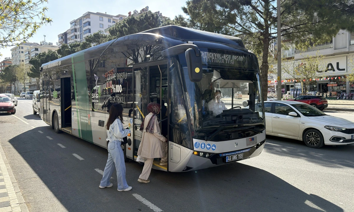 Toplu Taşımada Yeni D&ouml;nem Başladı; Elektrikli Otob&uuml;sler Yollarda