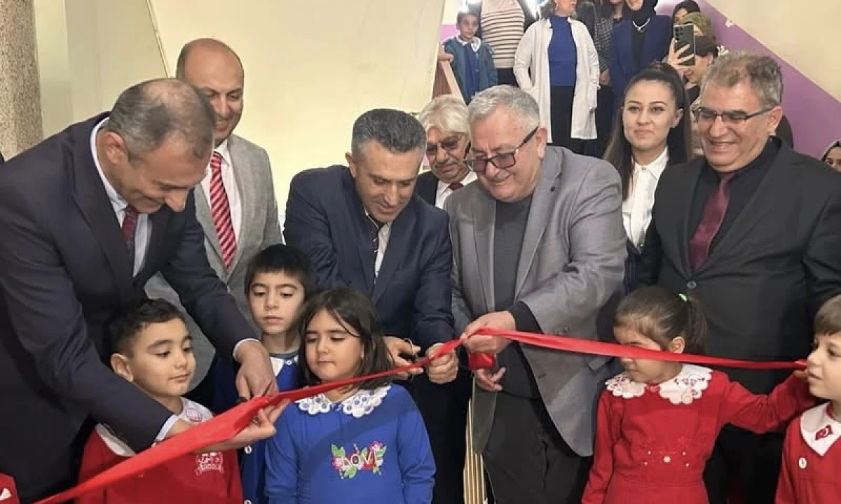 Turan İlkokulu&rsquo;nda &ldquo;G&uuml;l&uuml;c&uuml;k &Ccedil;arşısı&rdquo; Oyun Bah&ccedil;esi Hizmete A&ccedil;ıldı