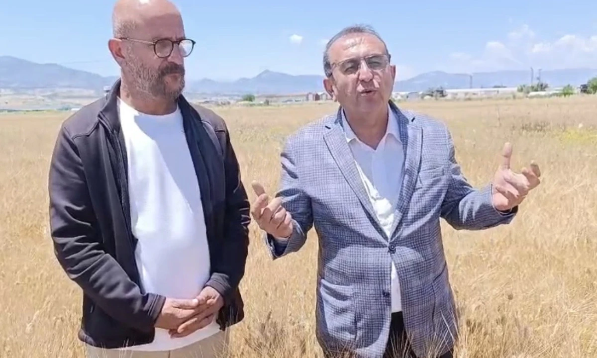 &Uuml;nal Ateş&rsquo;ten Buğday Fiyatına Tepki: &ldquo;Bu Rakamla &Ccedil;ift&ccedil;i Gelecek Yılı Nasıl G&ouml;recek?&rdquo;