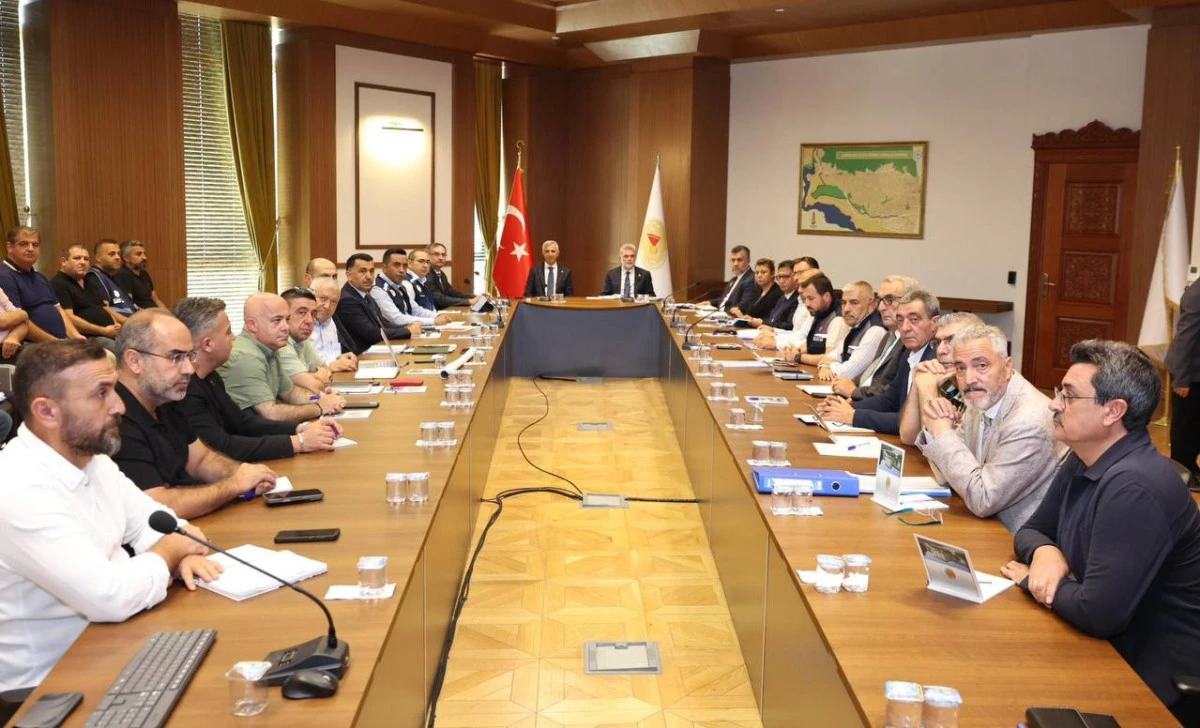 Vali Ünlüer ve Başkan Görgel’den Altyapı Firmalarına Sert Uyarı