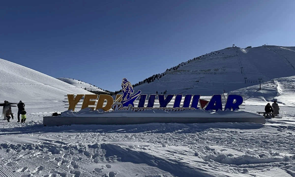 Yedikuyular Kayak Merkezi Sezonu A&ccedil;tı, Kayakseverler Pistlere Akın Etti
